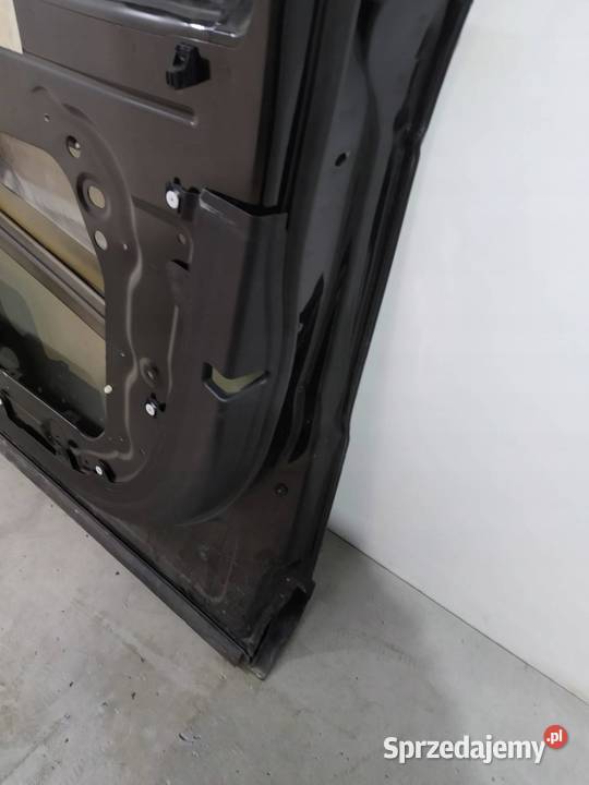 DRZWI PRAWE PRZÓD CZARNE Land Rover Range Rover
