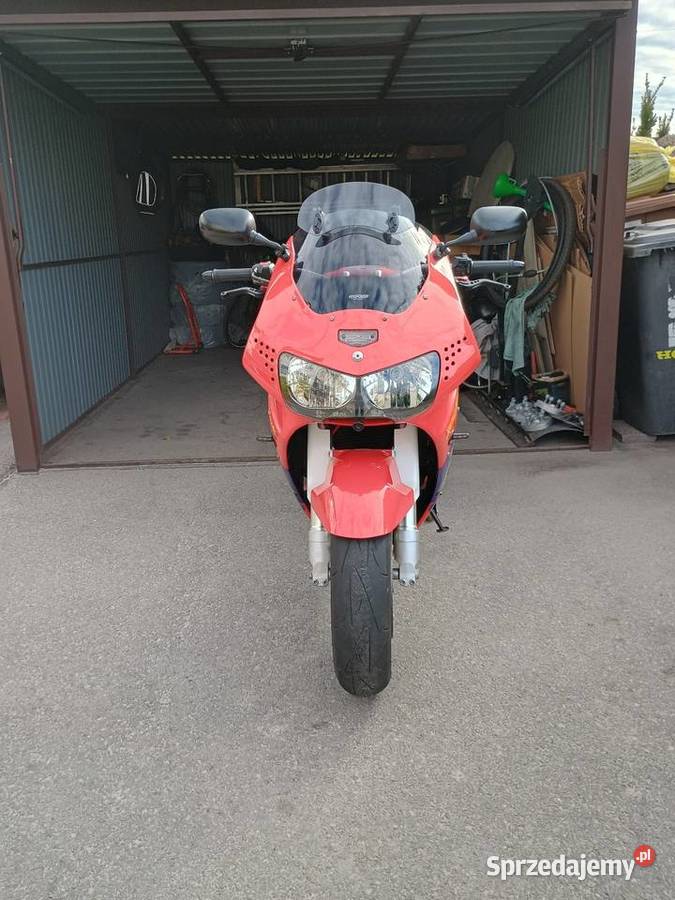 HondaCBRSC33919UnikatPięknaBezwypadkowyKIERABMOry Starachowice