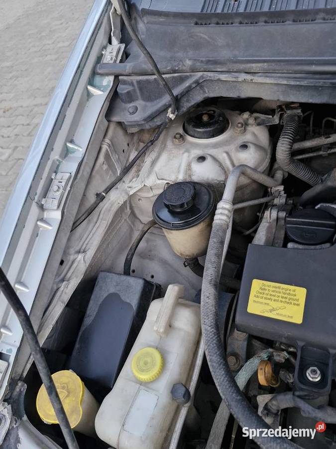NISSAN ALMERA TINO 22 DCI 2184cm3 sprzedam