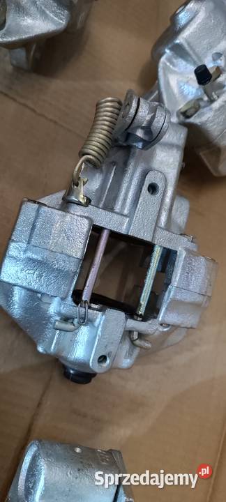 Zaciski hamulcowe Alfa Romeo Alfetta 75 90 Okrajnik