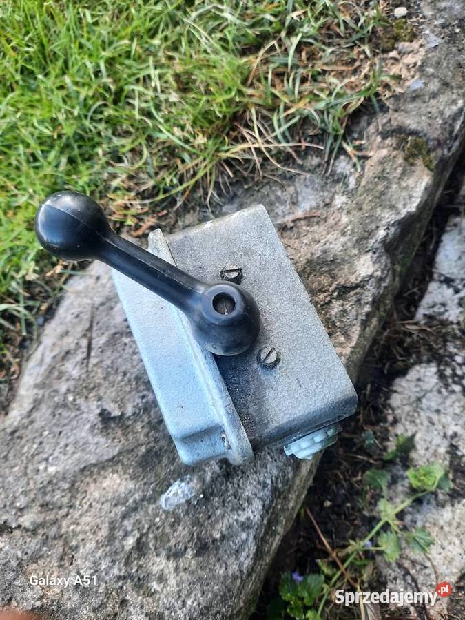 Wyłącznik trójfazowy retro Częstochowa