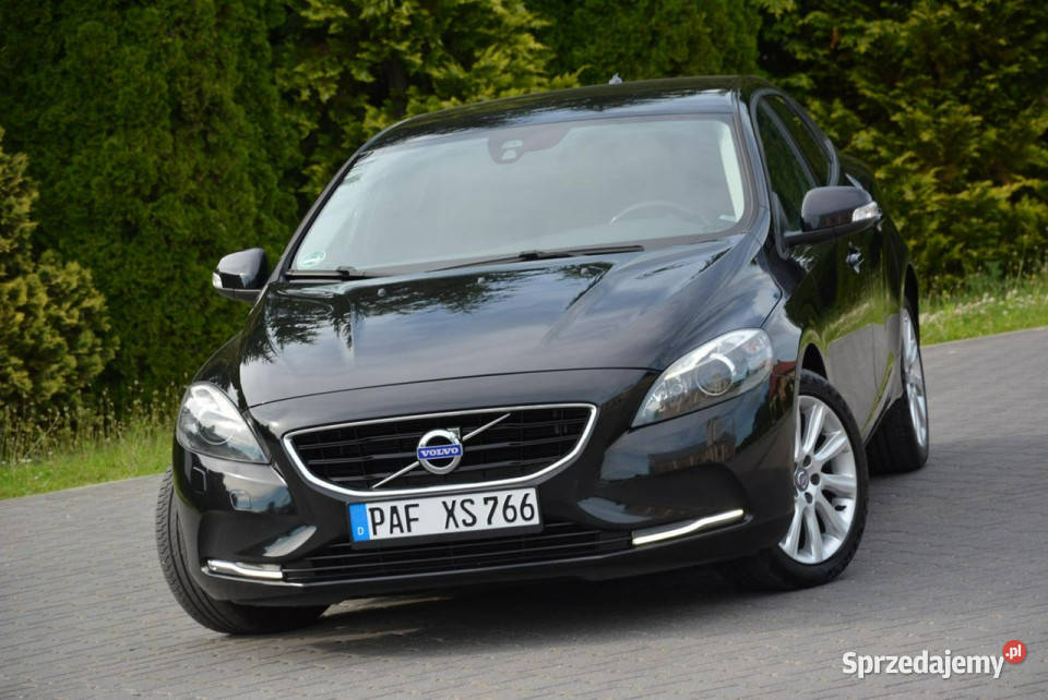 Volvo V40 biXenon LED Navi Kamera Virtual Zegary Ostrów Mazowiecka sprzedam