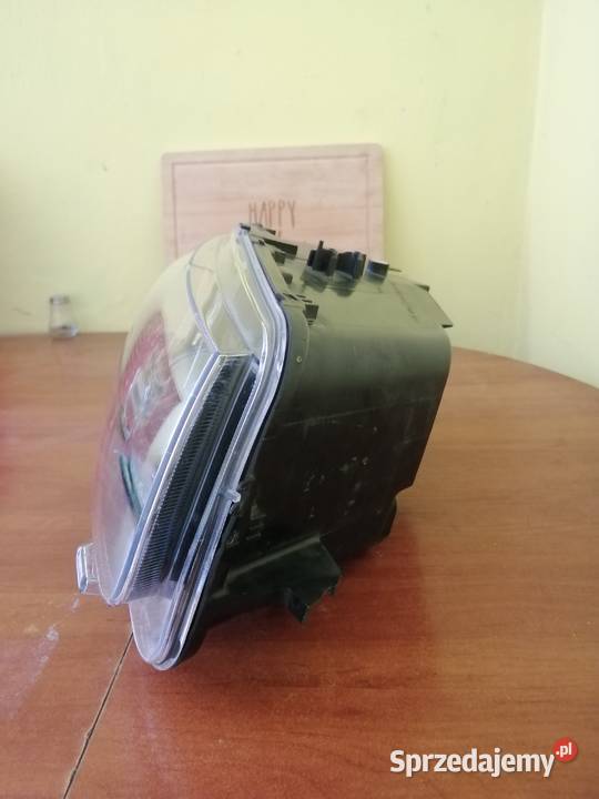 Reflektor lampa przód przednia prawa Citron C4 Kraków