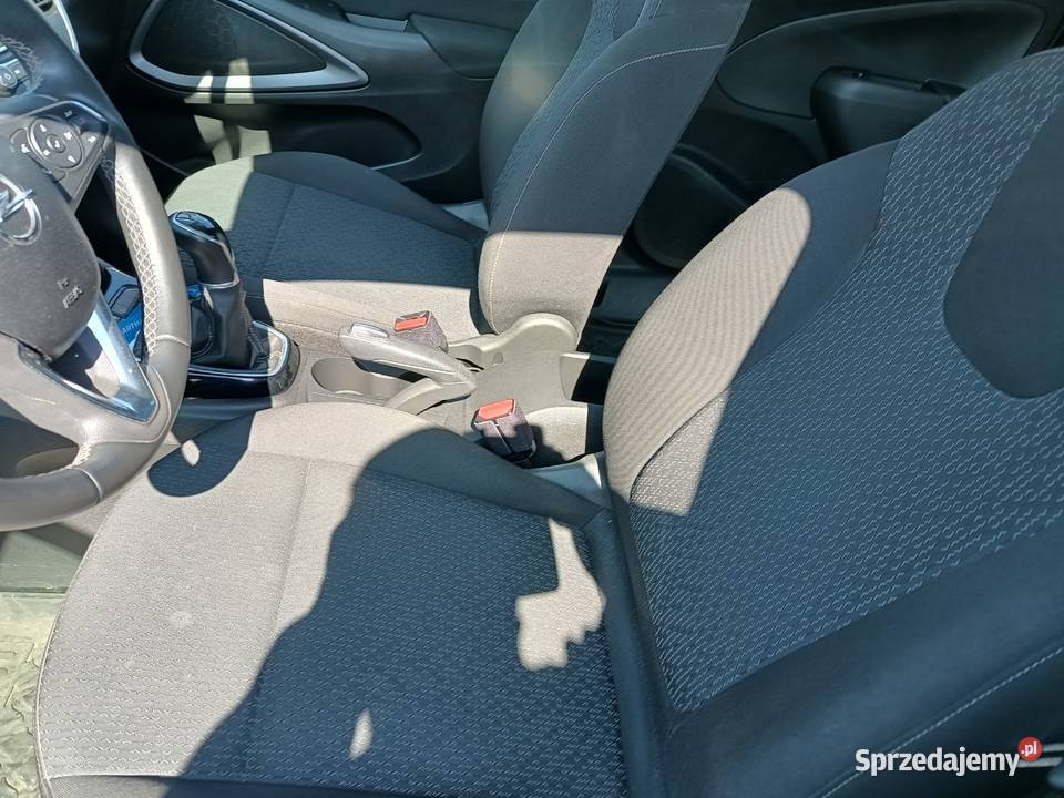 Opel crossland x zarejestrowany ubezpieczony Wołoskowola