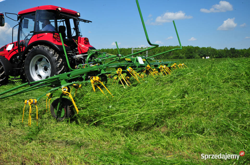 Przetrząsacz pokosów roztrząsacz Pronar Nowe Rogóźno