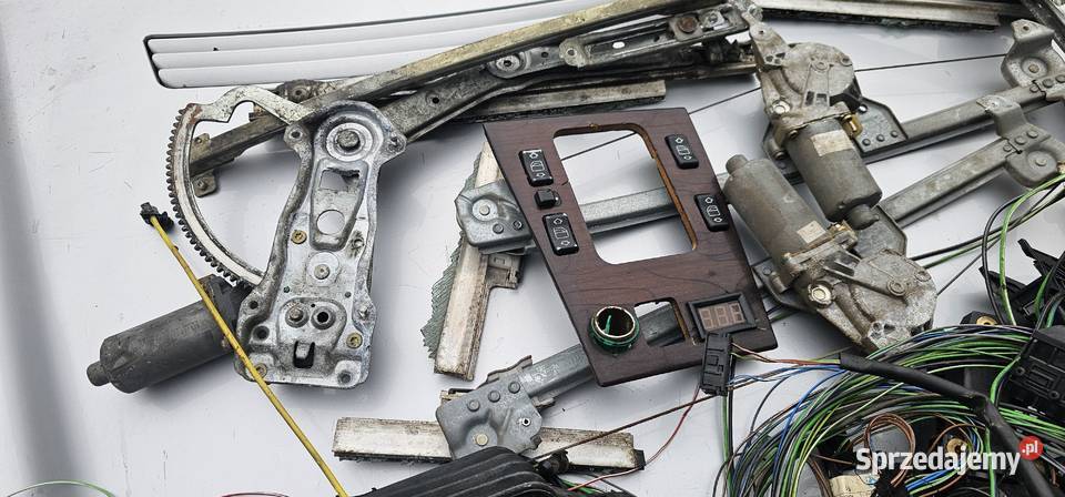 Wiązka szyb dokładka mercedes w202 1993r Zbąszyń sprzedam
