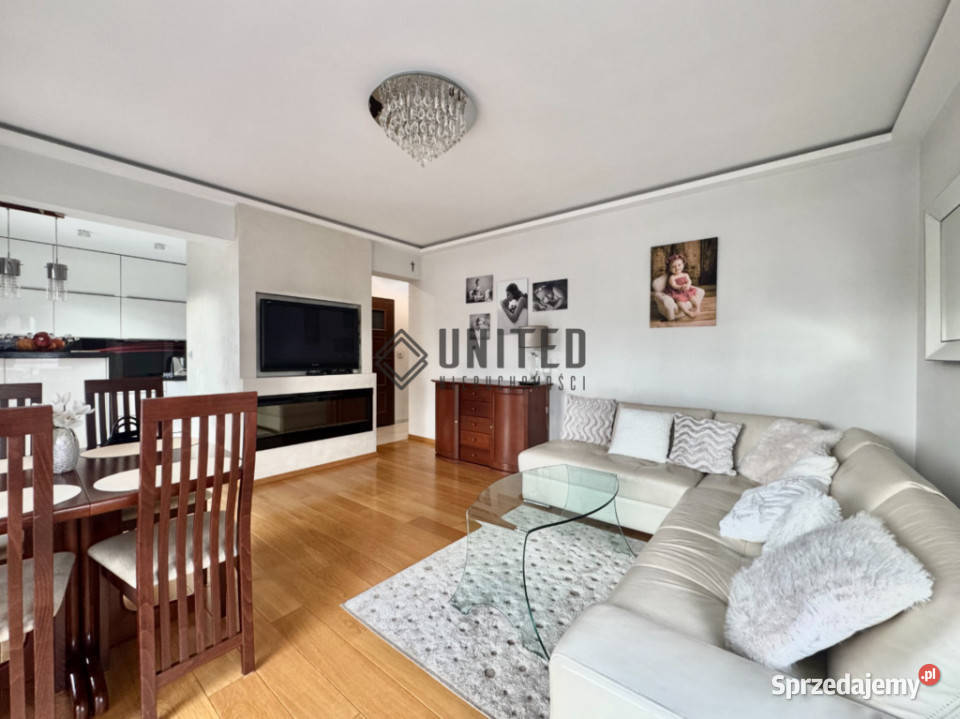 ulicy Chałupniczej garaż Sprzedaż