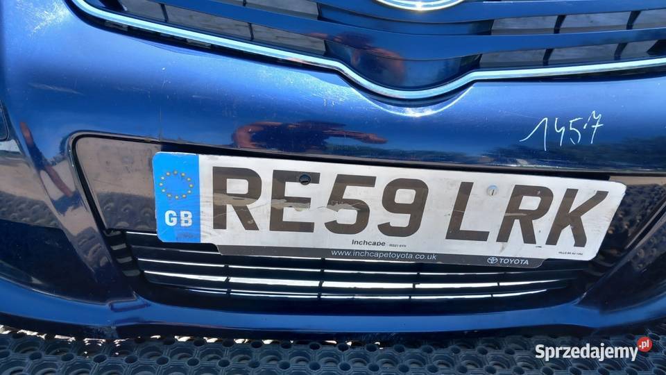 TOYOTA AVENSIS T27 ZDERZAK PRZÓD 8S6 HALOGEN wielkopolskie Zbierkowo sprzedam