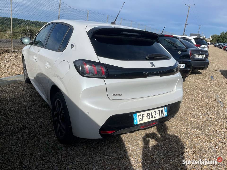 PEUGEOT 208 II 15 BlueHDi 100 Roadtrip GF843 Łódź