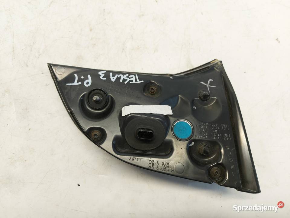 TESLA MODEL 3 Lampa klapa tył prawa osobowe