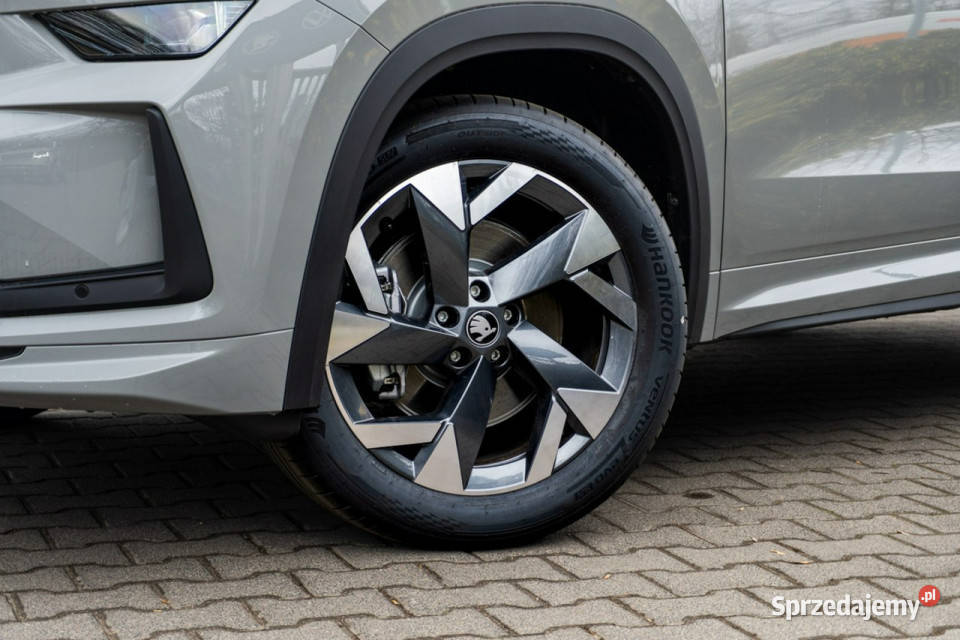 koda Kodiaq Sportline 20 TSI 204 DSG 4x4 II 2024 szary