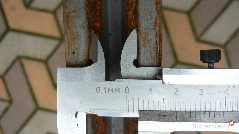 Koło pasowe 700 x 40 mm żeliwne na pasek klinowy Sokółka