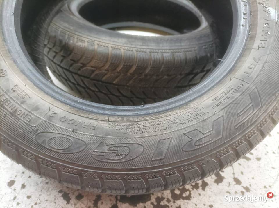 2x OPONA ZIMOWA DĘBICA FRIGO 2 15570R13 4017 13cale