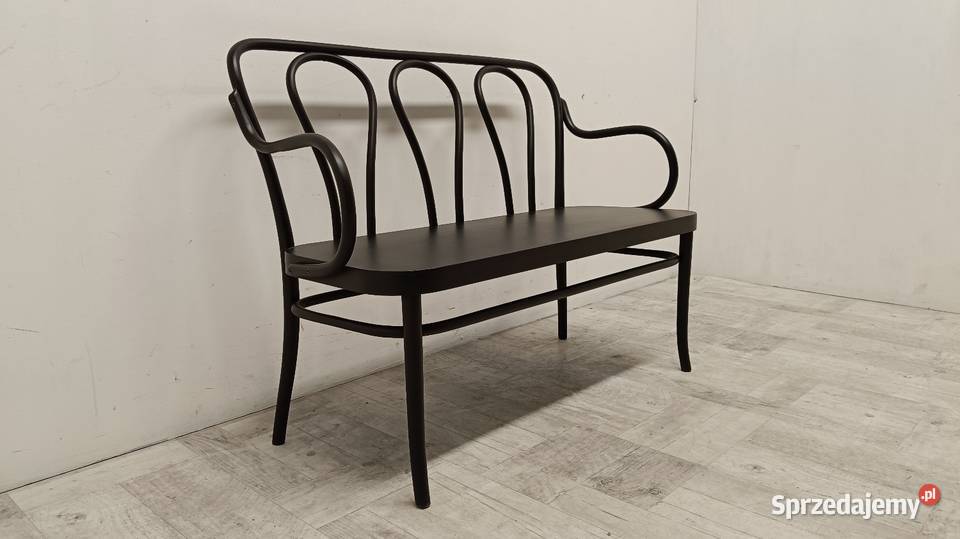 ławka z oparciem gięty buk czarna model Thonet Radomsko