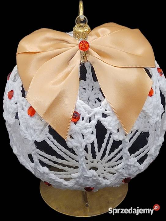 Bombka na stojaku ręcznie wykonana Krzywaczka