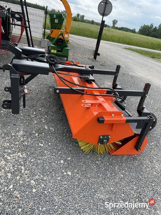 Zamiatarka Metal Technik transport mazowieckie Sadków Szlachecki sprzedam