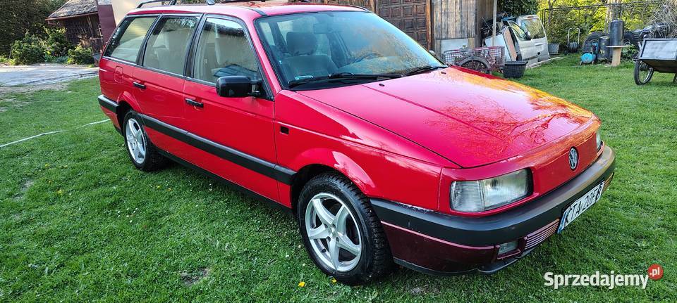 czerwony Passat z absem i klimatyzacją Bochnia