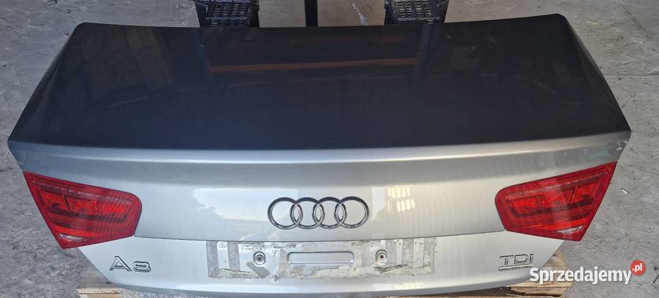 Audi A8 D4 2010r Tył kompletny Klapa Zderzak Rok produkcji 2010 Tomaszów Lubelski