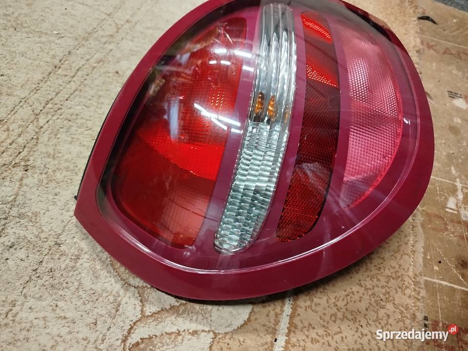 Lampa lewa tył Nissan Almera n16 hb Sokołów Podlaski