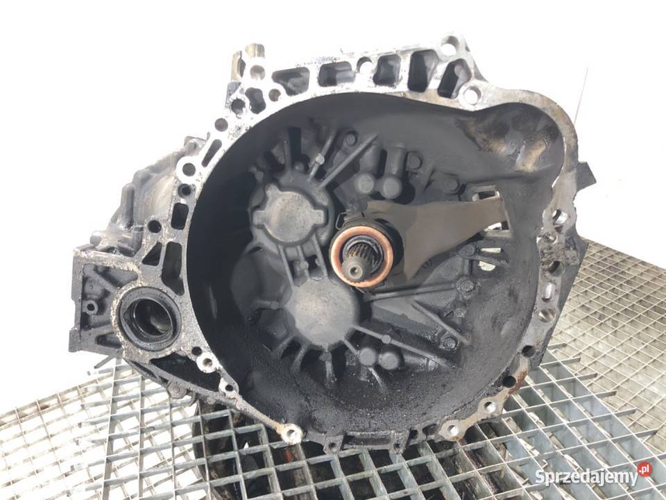 SKRZYNIA BIEGÓW TOYOTA COROLLA E13 22 136 0409