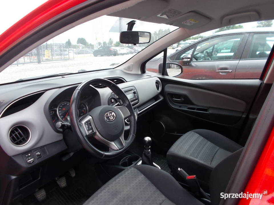 TOYOTA YARIS 13 benzynasalon Polska 100KM Dębica sprzedam