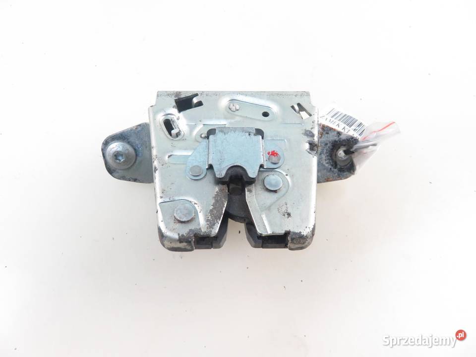 ZAMEK KLAPY MERCEDES S204 KOMBI 2047400335 Motoryzacja