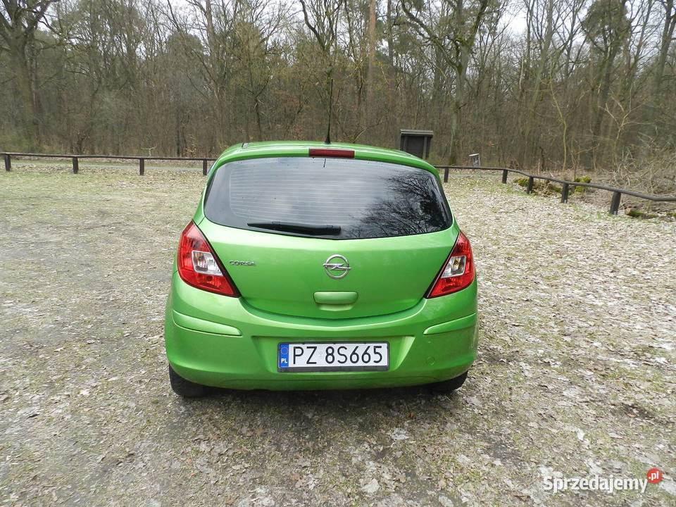 Opel Corsa D benzyna 14 100 5drzwi klima Livt Puszczykowo