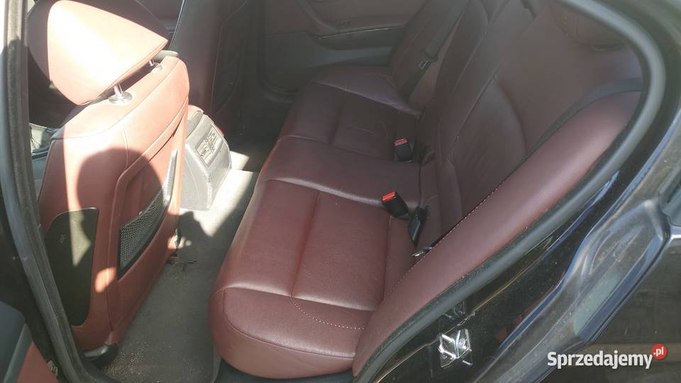 BMW 318i mpakiet indyvidual skóra xenon navi manualna