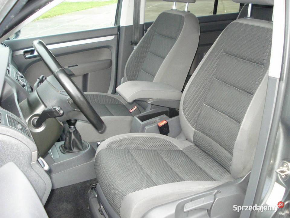 Volkswagen Touran 7osobowyoszczędny II 20102015 zachodniopomorskie
