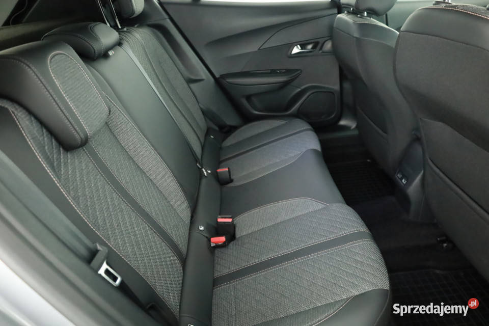 Peugeot 2008 12 PureTech Rok produkcji 2023 mazowieckie Piaseczno
