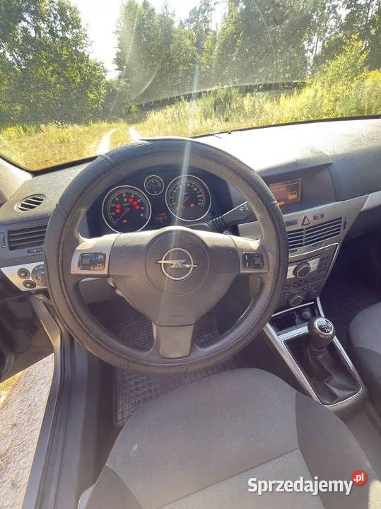 Sprzedam opel astra Rok produkcji 2005 Rejowiec Fabryczny