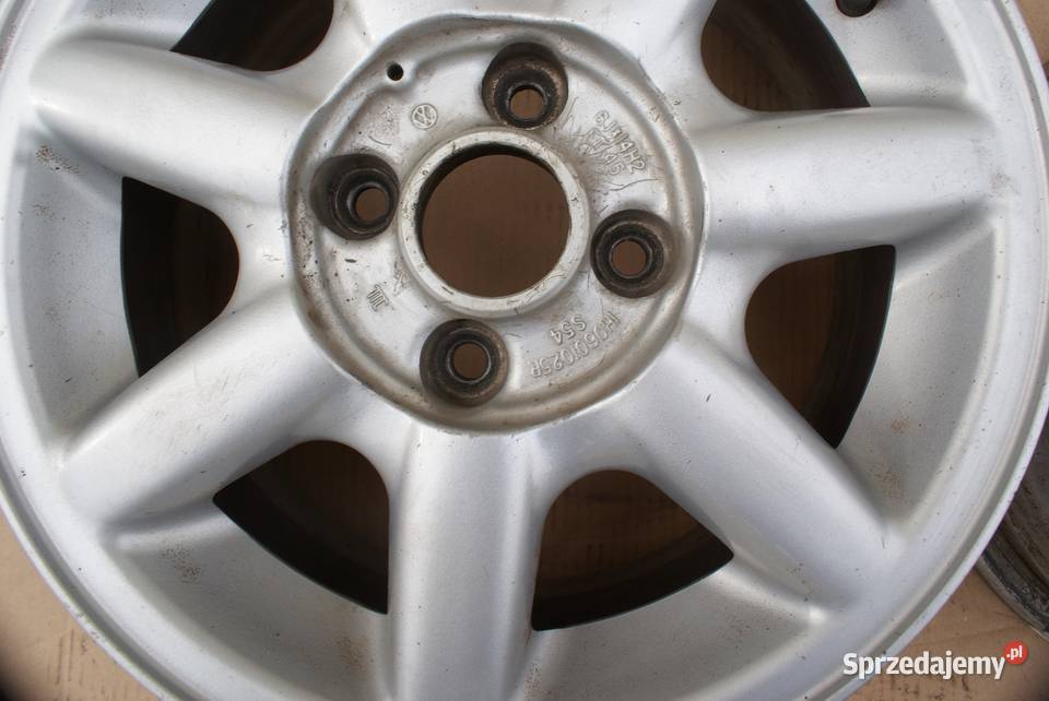 Alufelgi 6Jx14 4x100x571 ET45 VW Polo Golf Samochodowe Nozdrzec