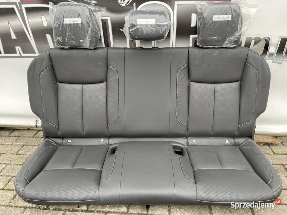 Fotele Samochodowe Nissan NP300 Mercedes X fotele, kanapy Pasłęk sprzedam