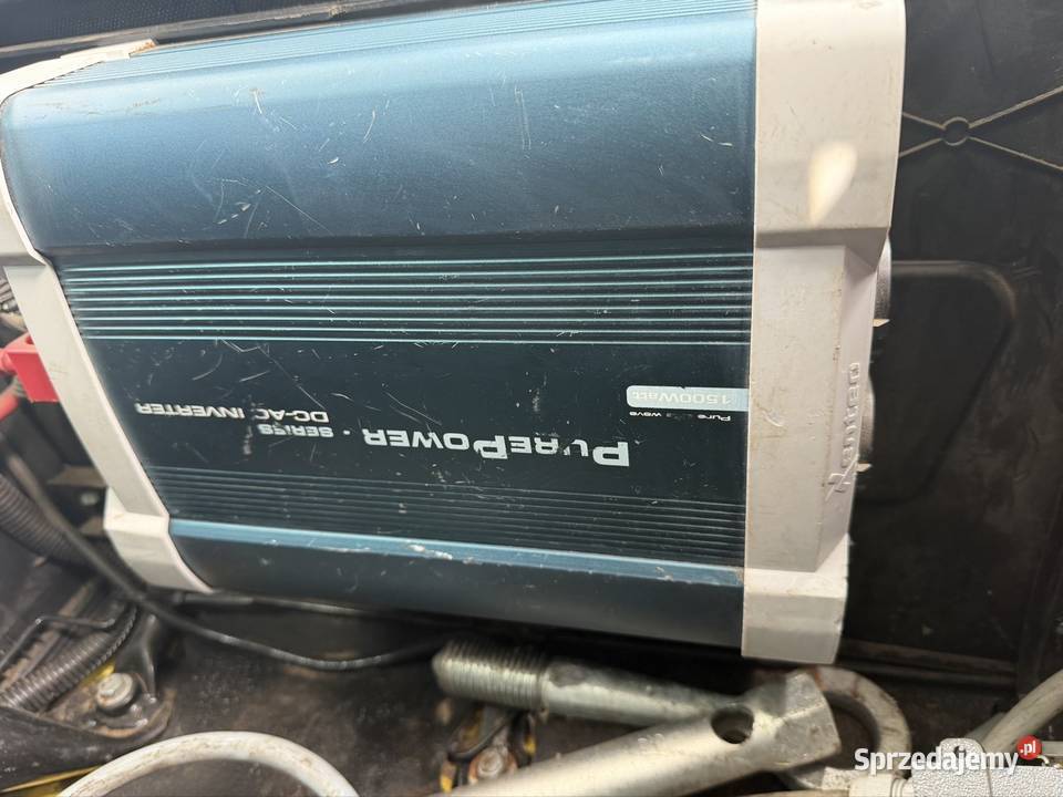 Urządzenie na zdjęciu to przetwornica napięcia świętokrzyskie Kielce