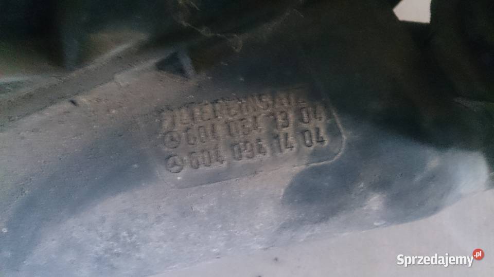 Obudowa puszka filtr powietrza Mercedes w202 osobowe Kosarzew-Stróża