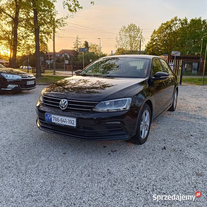 Volkswagen Jetta 2016 r 12 benzyna Salon I mazowieckie Warszawa