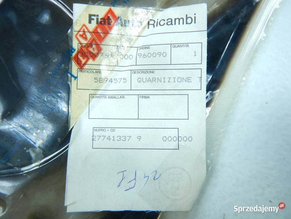 USZCZELKA GŁOWICY FIAT CROMA LANCA THEMA 25TD