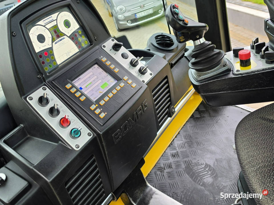 walec Bomag BW 154 AP4i AM rozsiewacz BS150 Pozostałe Pozostałe Skępe sprzedam