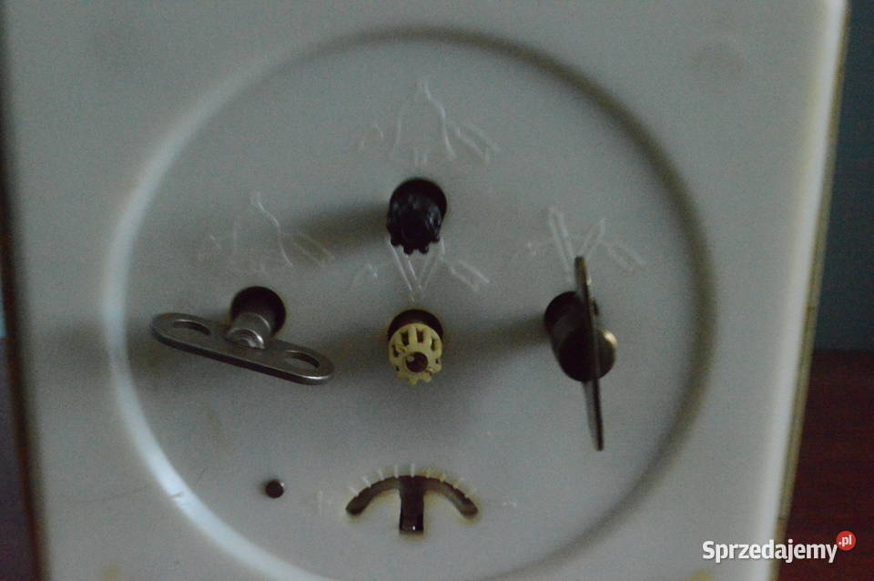 DUŻY BUDZIK JANTAR 4 JEWELS Z UCHWYTEM MOSIĘŻNYM Zawiercie