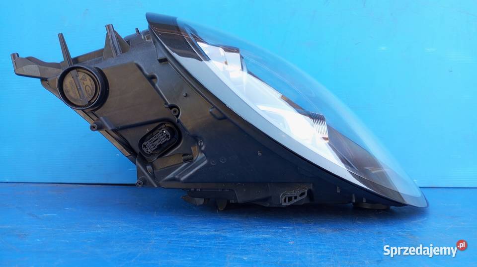 LAMPA PRAWY PRZÓD REFLEKTOR FULL LED 991631964 Nowy Tomyśl