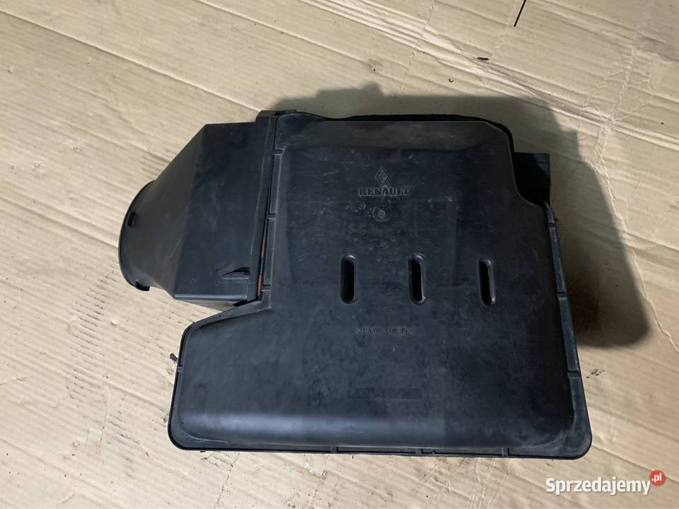 Obudowa filtra powietrza 8200420871 Renault Silniki i osprzęt Szczecin