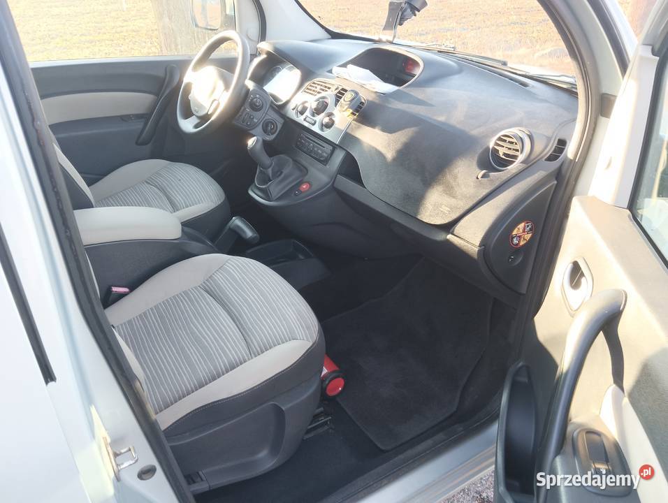 Renault Kangoo II Rok produkcji 2012 Ciążeń