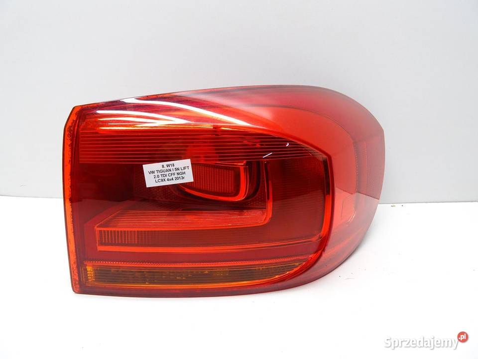 LAMPA PRAWY TYŁ PRAWA TYLNA 5N0945096Q VW TIGUAN
