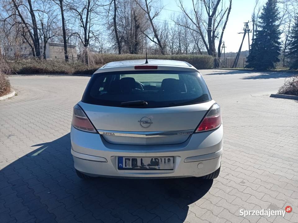 Opel Astra 17 CDTI Zadbany Klima ważne Opłaty