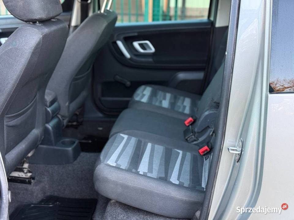 Skoda Roomster 16mpiLPG nieuszkodzony sprzedam