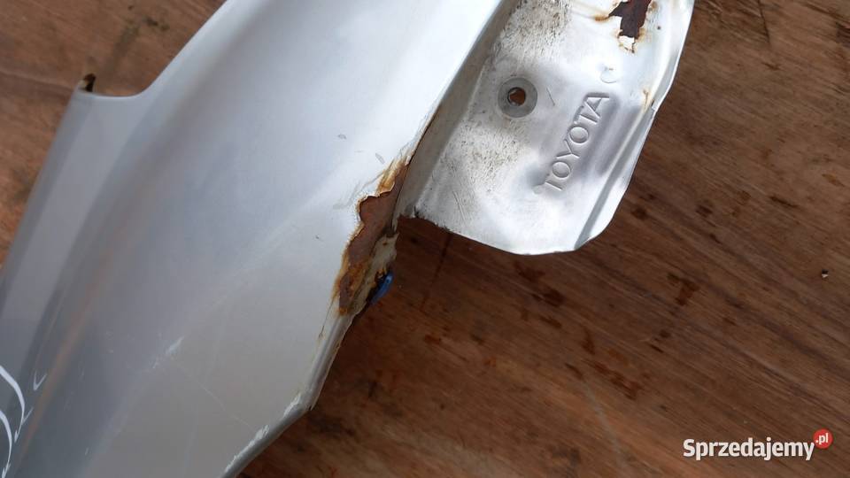 TOYOTA RAV4 II BŁOTNIK PRZÓD PRAWY 1C0 osobowe Zbierkowo