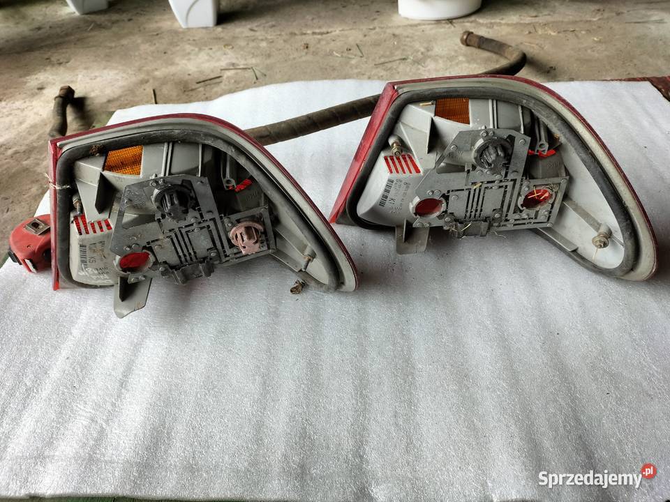 MercedesBenz E W210 LAMPA TYŁ TYLNA LEWA Kamień-Kolonia