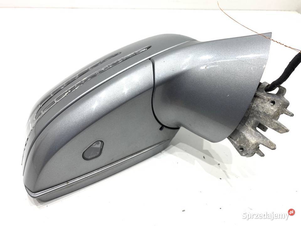 LUSTERKO PRAWY MERCEDES C218 Hatchback 1117 osobowe