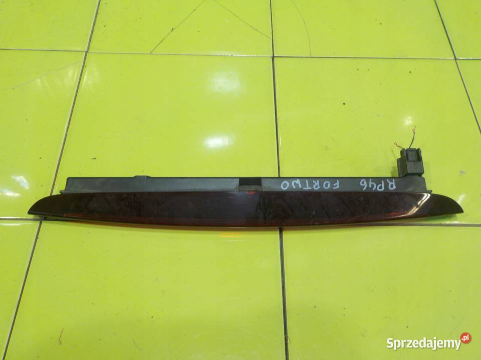 SMART FORTWO III 16r lampa swiatlo STOP mazowieckie Suków