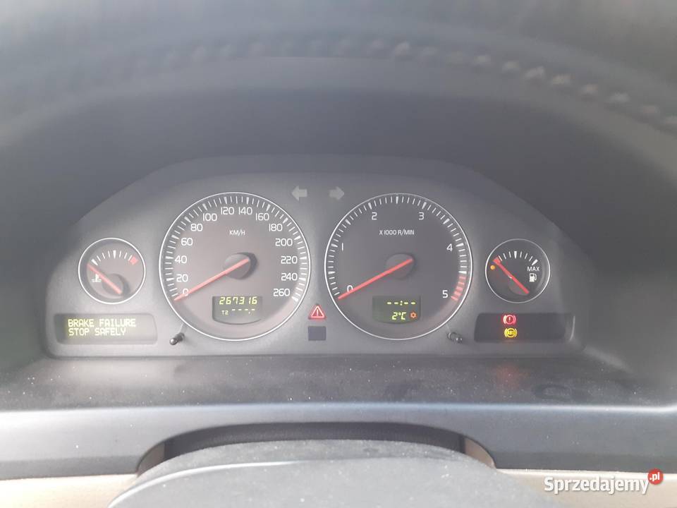 LICZNIK VOLVO S60 I 24 D5 30746102